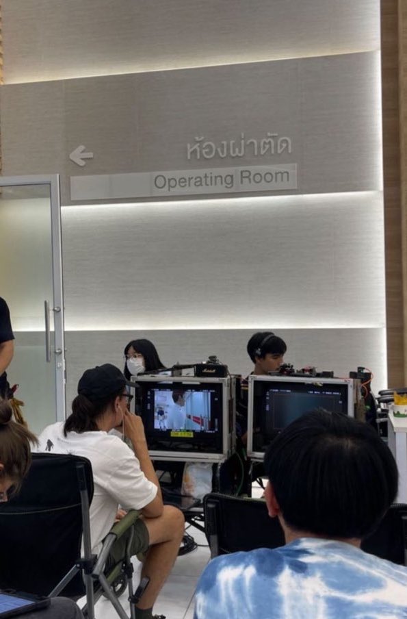 KRW_006's tweet photo. โอเค สัมผัสได้ถึงความเปียกปอน พี่เบ๊บอยู่หน้าห้องฉุกเฉินแน่เลย ㅜㅡㅜ https://t.co/x0aWacgIlO
