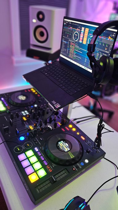 Just logged a few hours of practice in tonight and feeling pretty damn good about it. https://t.co/k