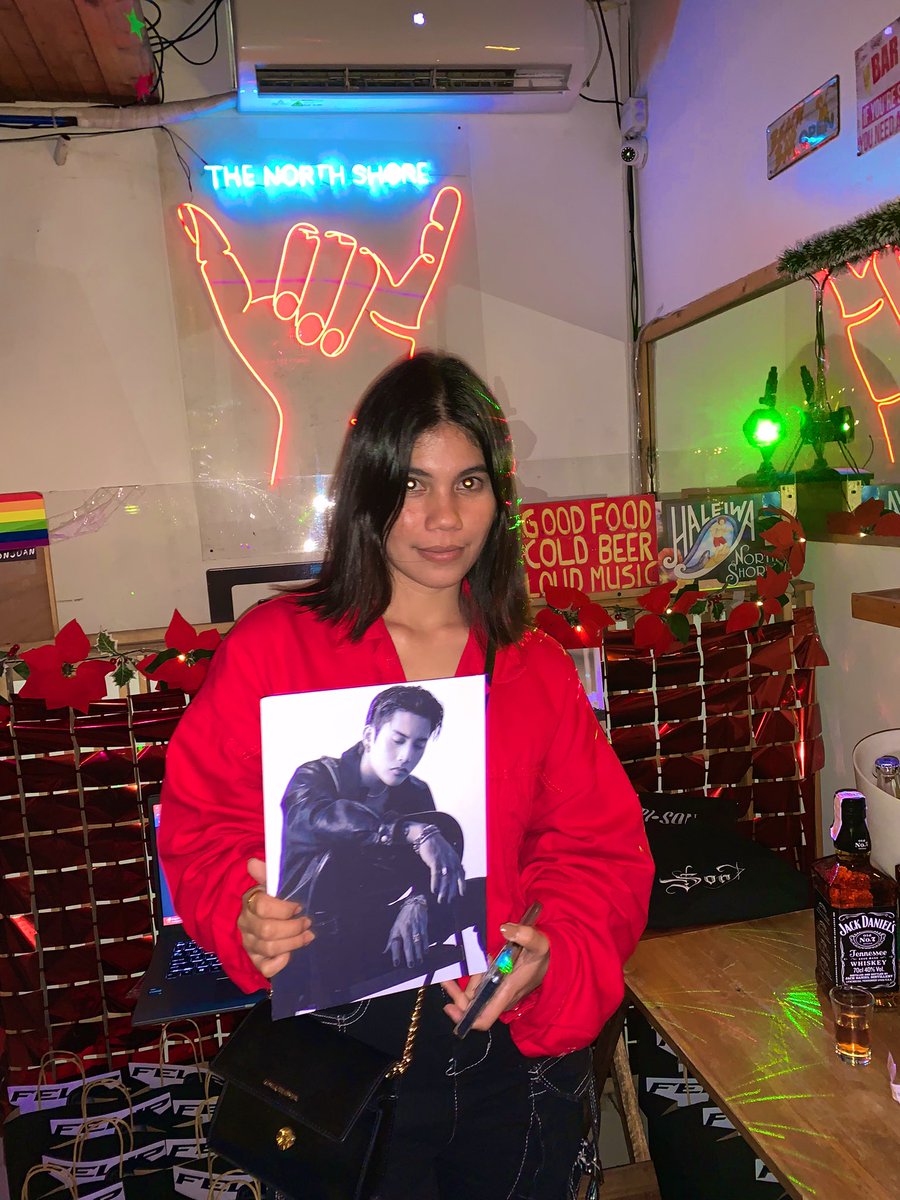 tropaKEN's tweet image. These two winners of Felip sintra boards last night were both wearing red ❤️

Lucky color indeed ✨

#FELIP_VEINTISIETE
@AmariFuego @tropaken
@felipsuperior