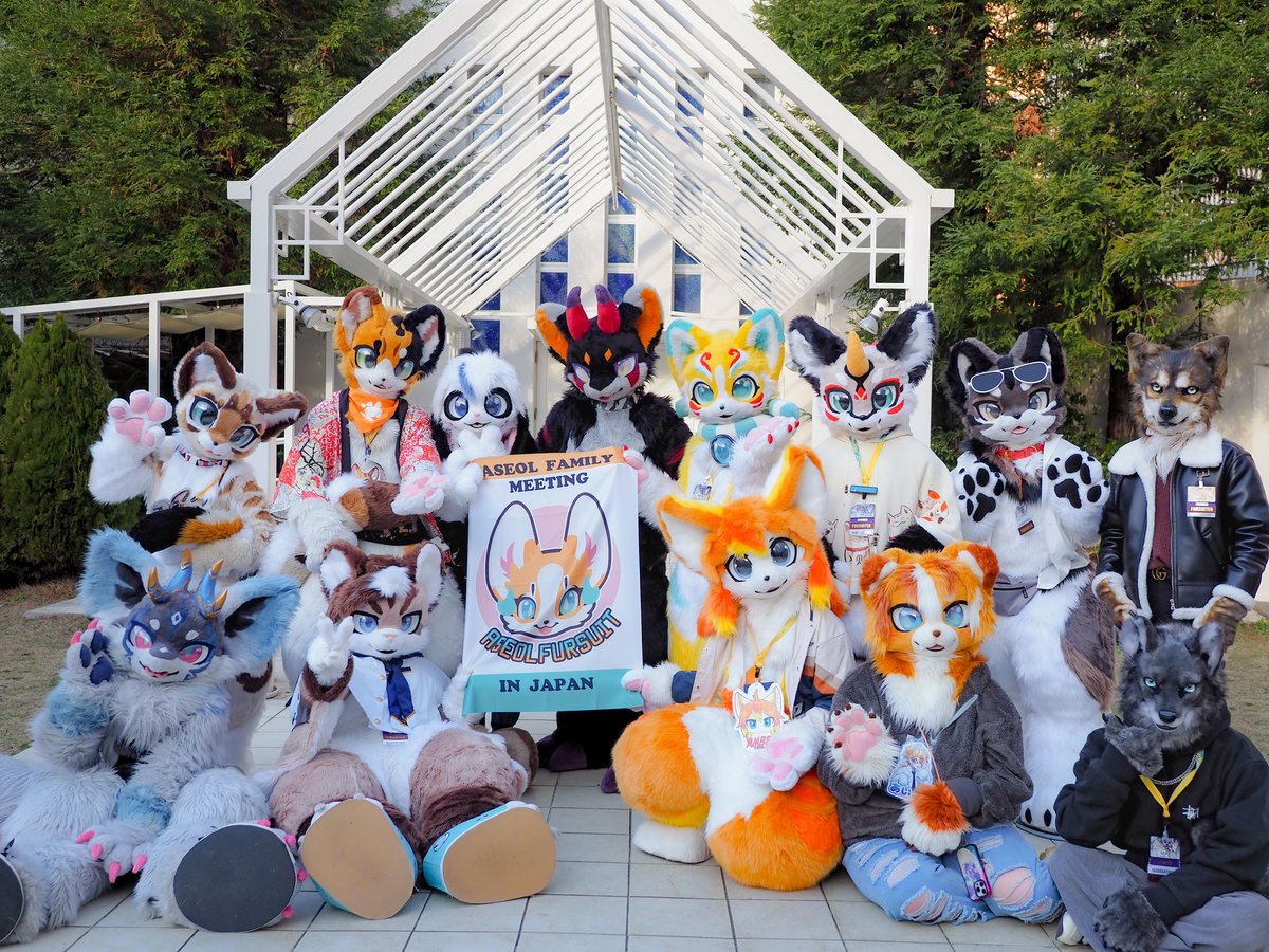 ASEOL FURSUITあわせでした！
今回企画させてもらったやすはです😺
お声がけで集まって頂いたAseol Familyの皆さん、ありがとうございました！
道中お気をつけてお帰りください🛩

(いつか韓国にもFilou連れて遊びに行きたいですね)

언젠가 한국에도 놀러 가고 싶다.
감사합니다.