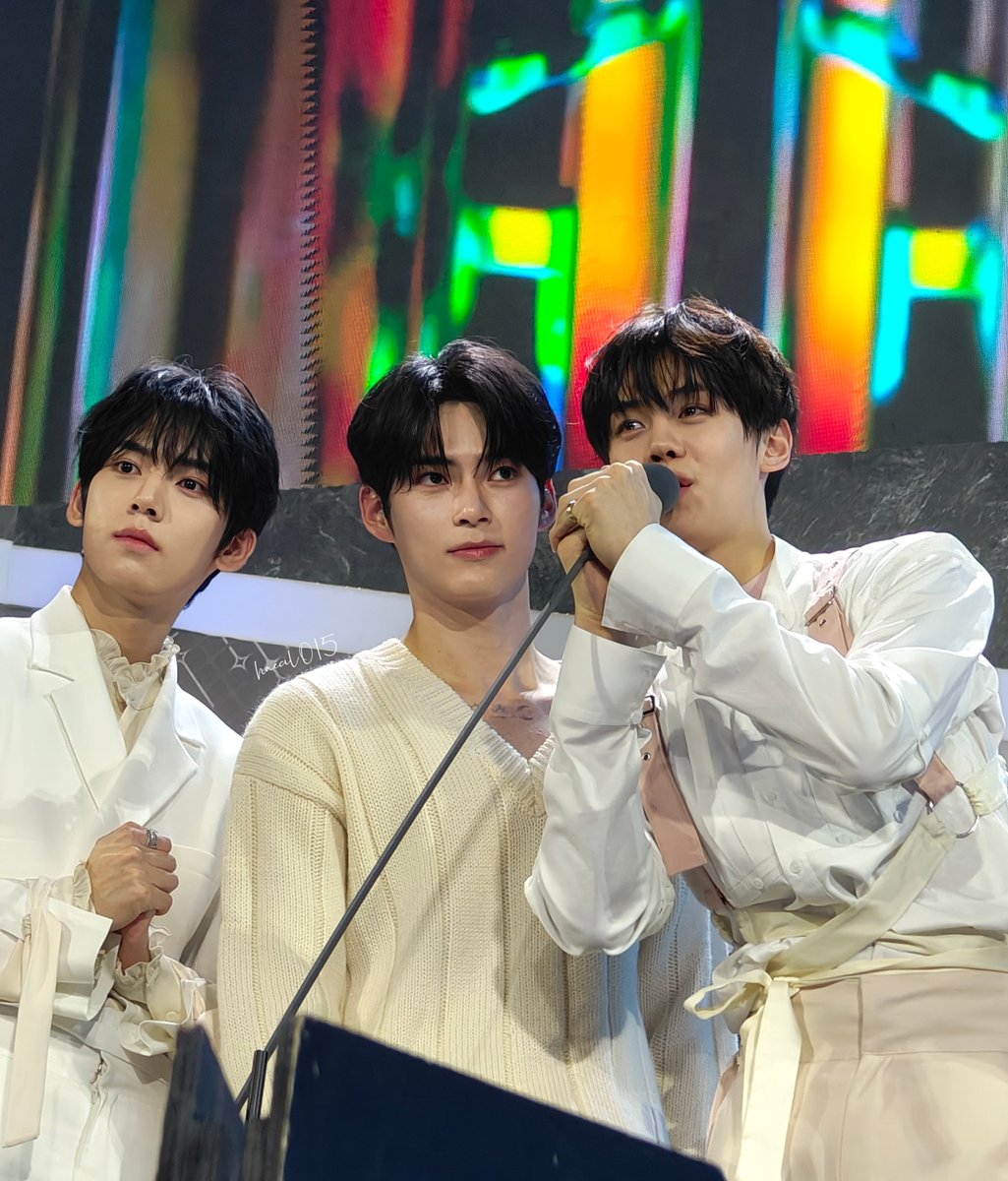 haecil015's tweet photo. Zerobase1 at GDA. Super mulus semua tanpa pori2 🥹 #GDAJAKARTA #GDA2024 #ZEROBASEONE #ZEROBASEONE_gda https://t.co/t272g8U1Hu