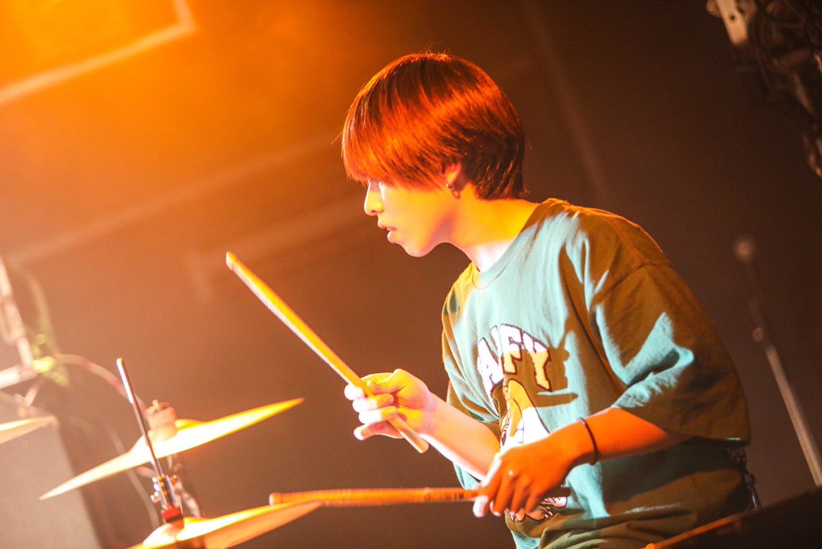 HULOVERofficial's tweet photo. 【🔥🤝サポートメンバー紹介🤝🔥】

2024.02.02(金)@アメリカ村DROP
TRY CROSS presents.
『TRY CROSS FES』

@micky_HULOVER 
@molehill24 
@onochi_bass 
@kuro0000001 

#トライクロスフェス https://t.co/jFoEVA83ne