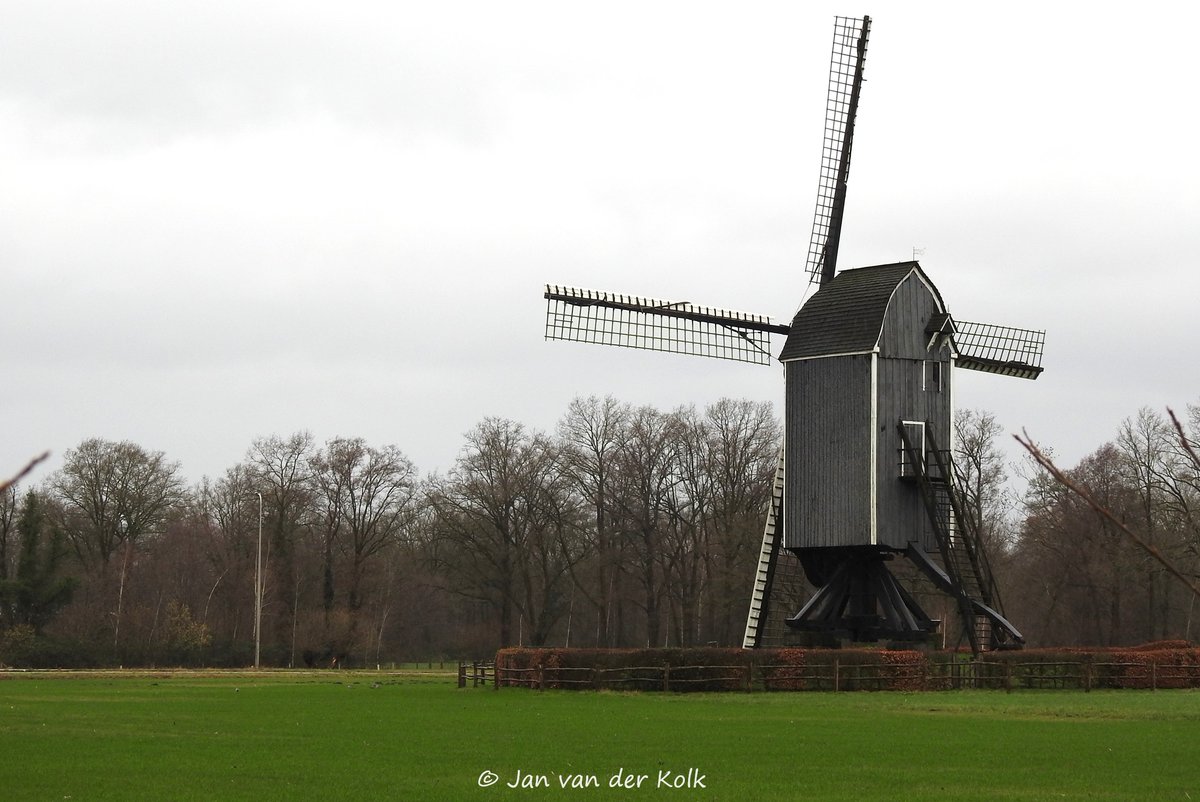 BekiekTwente's tweet photo. Wissinks Möl in #Usselo #Ossel
Lees veel over deze molen o.a. op https://t.co/av8Oj1csGE
#Enschede #Twente #BekiekTwente https://t.co/84LyCWEdCB