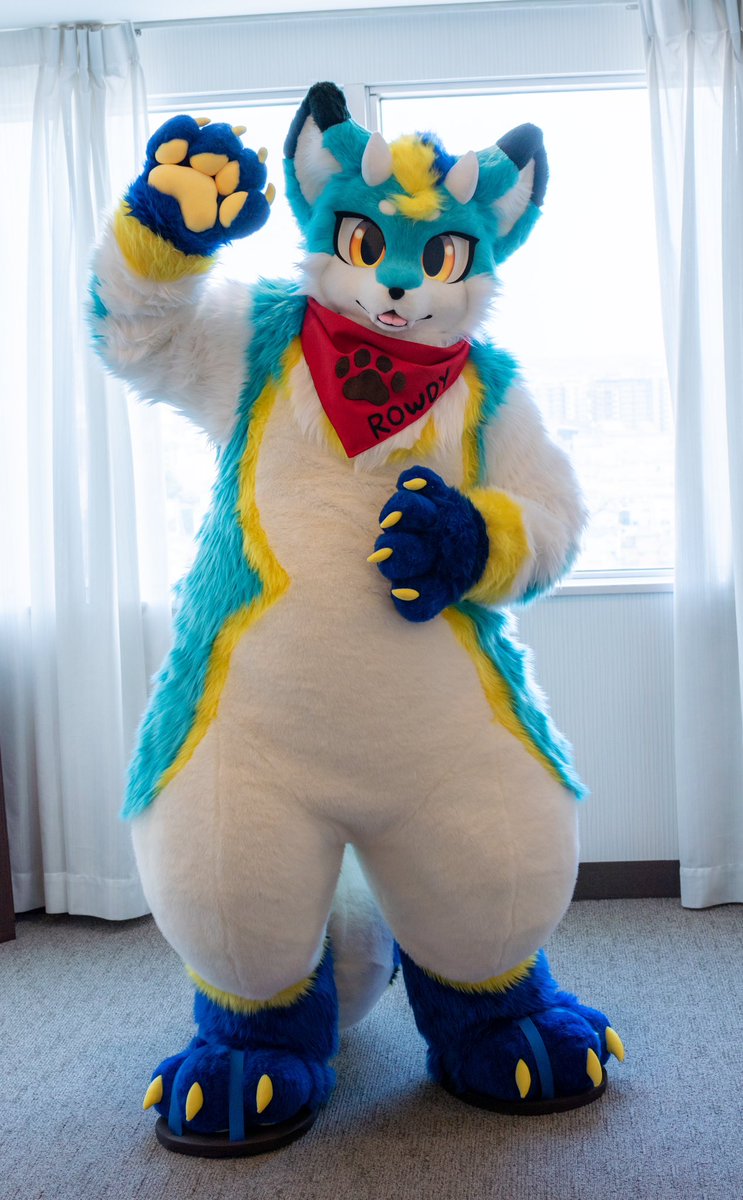 rowdy_drusky's tweet photo. On 6/1, we welcome ラウヂイRowdy, a dragon husky mix, from @Amenote_Studio
It was a special day as ラウンド appear first time here at JMoF! Looks forward seeing you at the next event~

#Amenote_Studio
#JMoF2024 https://t.co/lZLRg5cb4U
