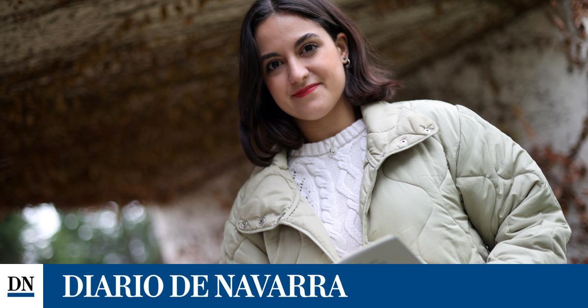 Carmen Pérez, poeta: "Quería hacer un poemario con el que todo el mundo pudiese empatizar" diariodenavarra.es/noticias/cultu…