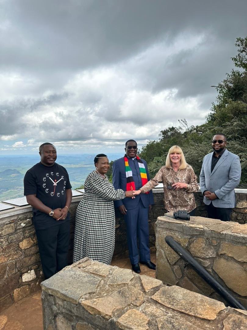 nickmangwana's tweet photo. The First Family is leading from the front in supporting Domestic Tourism. The First Family has taken its holiday in Nyanga, not Dubai, not Seychelles, not any other country, but in our own Zimbabwe. #Uripi? https://t.co/GIwn5Le8Dz