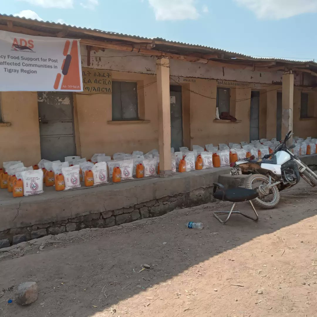 ADSTigray's tweet photo. Ms. Abeba Woldegebriel is a patriotic diaspora residng in USA that she has donated ETB 100,000 to reach the starved people through @ADSTigray in Woreda Yechila Abergele for 80 HHs.

ADS realized that our people are in a catastrophic situation just on the verge of life &amp; death https://t.co/fqymq0KaLZ