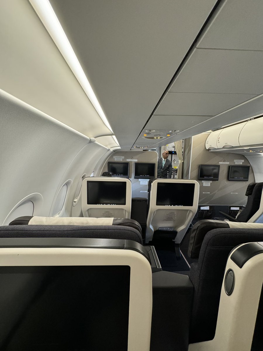 Checking out <a href="/GulfAir/">Gulf Air</a> regional business class - first time on the airline.