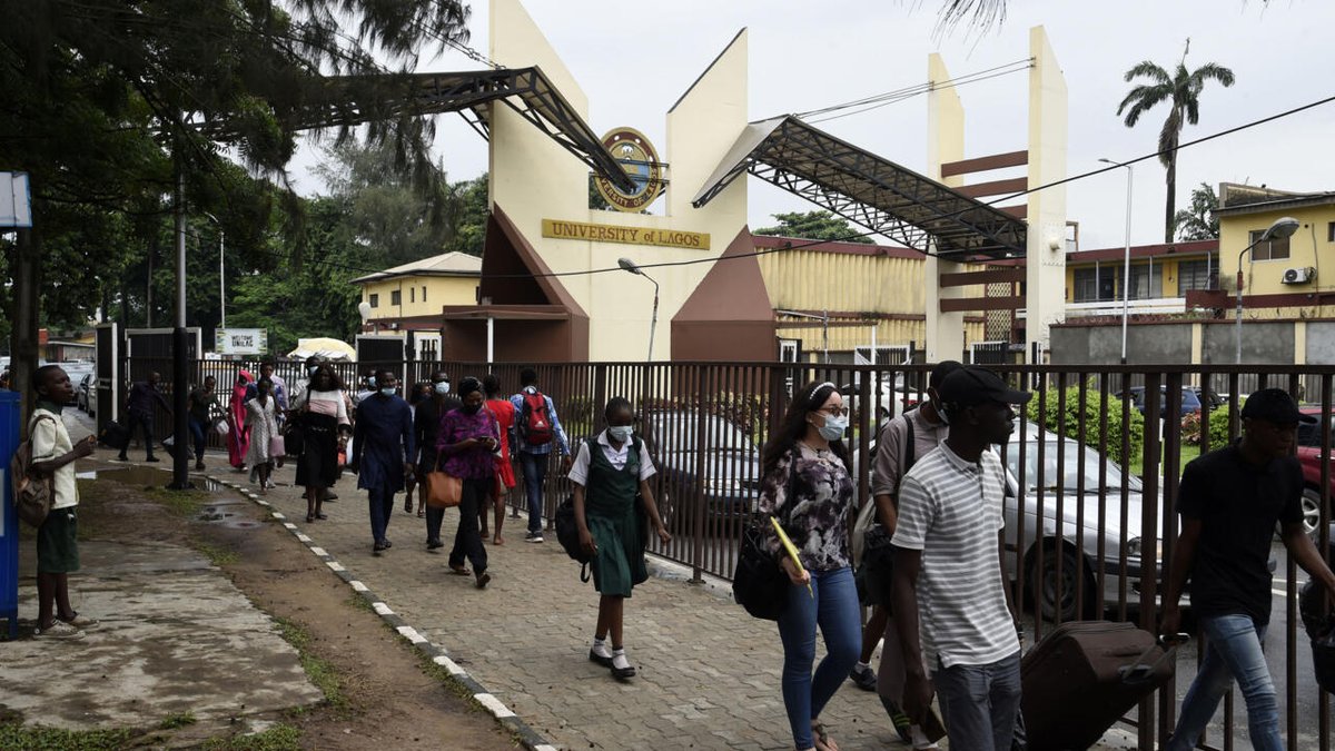 RFIAfrique's tweet photo. Nigeria: suspension de la validation des diplômes obtenus au Togo et au Bénin https://t.co/DKDrUUvI2r https://t.co/7svCOPuGrq