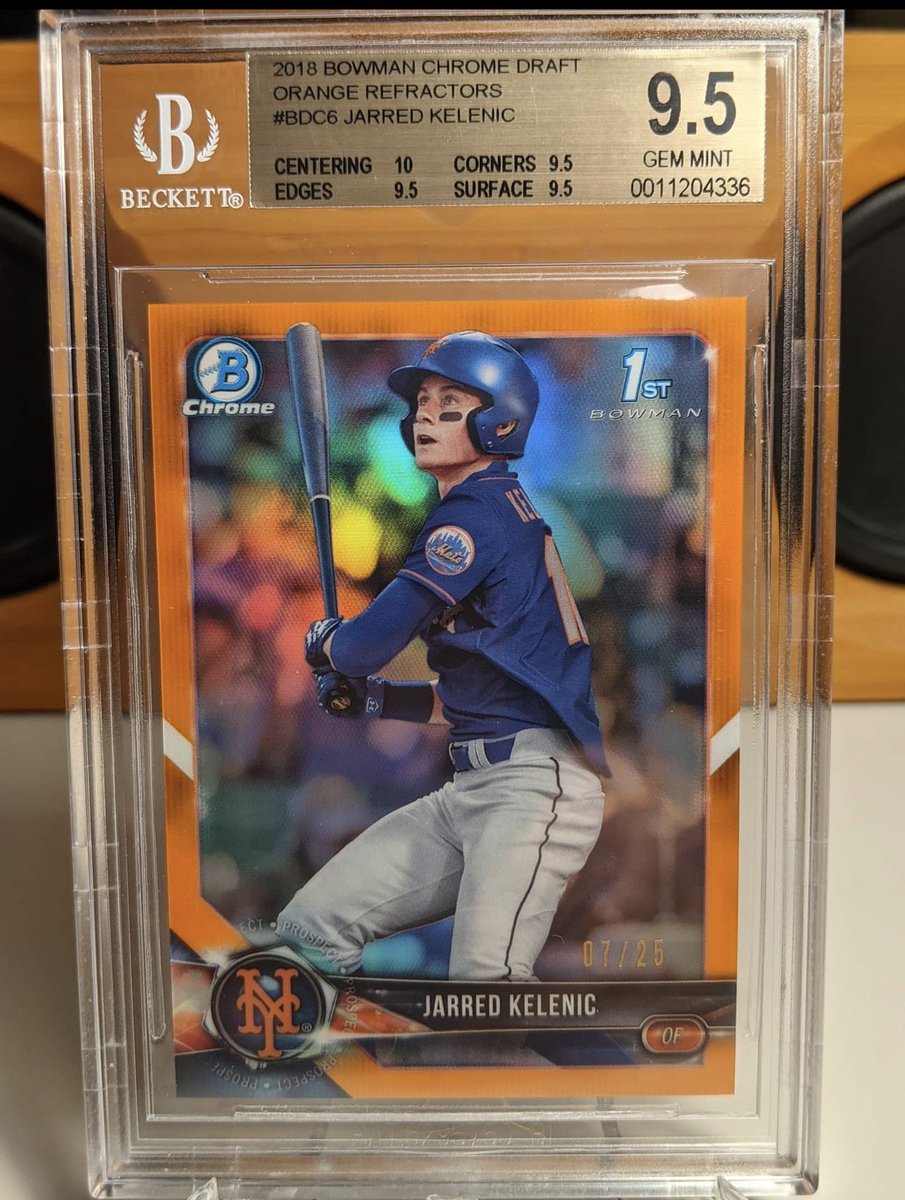 JoeyOcards's tweet photo. @Mr_Sandlot #jrod #kelenic #soderstrom #luismatos #bowmanchromeorangerefractors https://t.co/59Glm5RKiw
