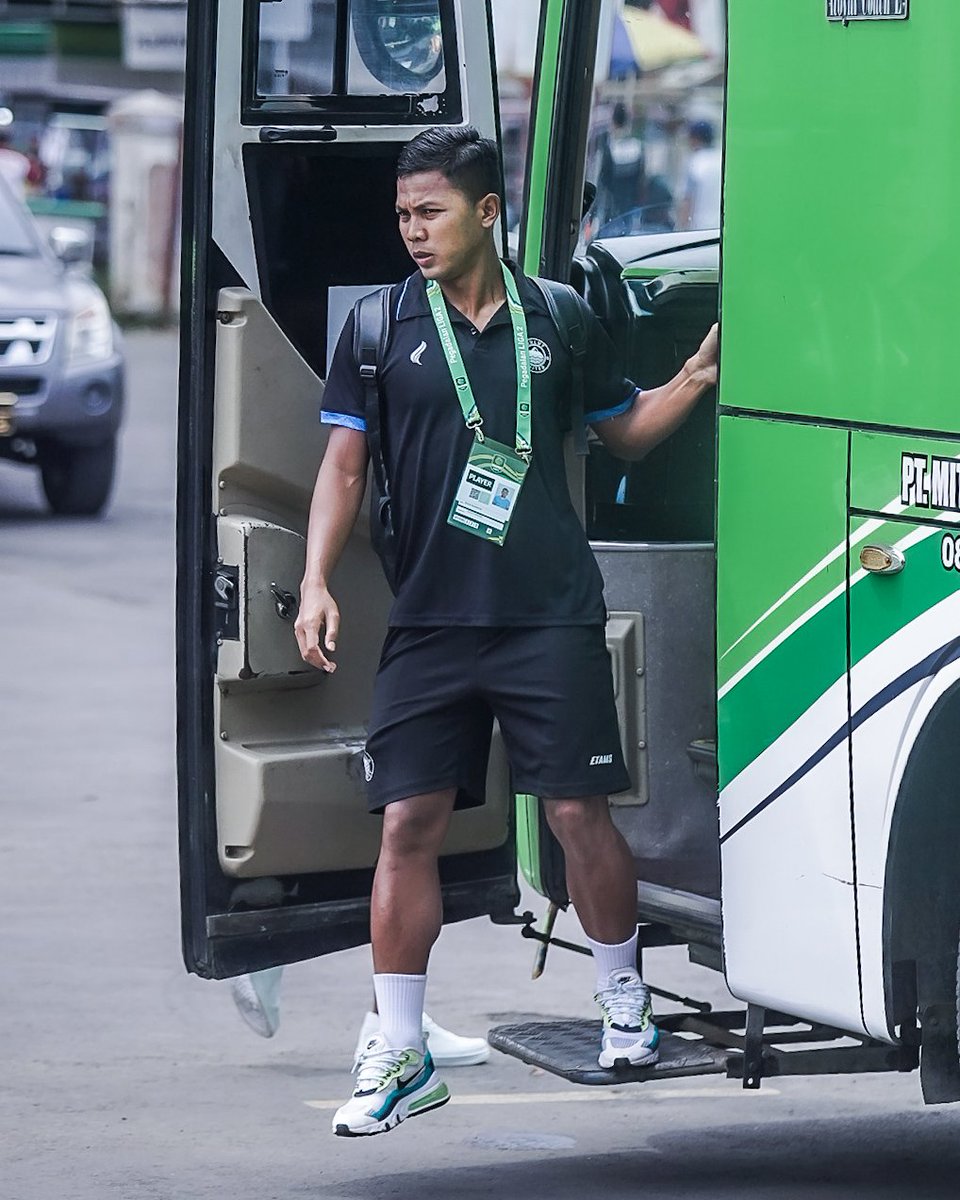 𝐓𝐢𝐛𝐚 𝐝𝐢 𝐒𝐭𝐚𝐝𝐢𝐨𝐧, 𝐁𝐚𝐤𝐮 𝐀𝐛𝐢𝐬 𝐉𝐨!! 🔥💙

#sulutunited 
#torangsulutunited 
#bagejo 
#bakuabisjo