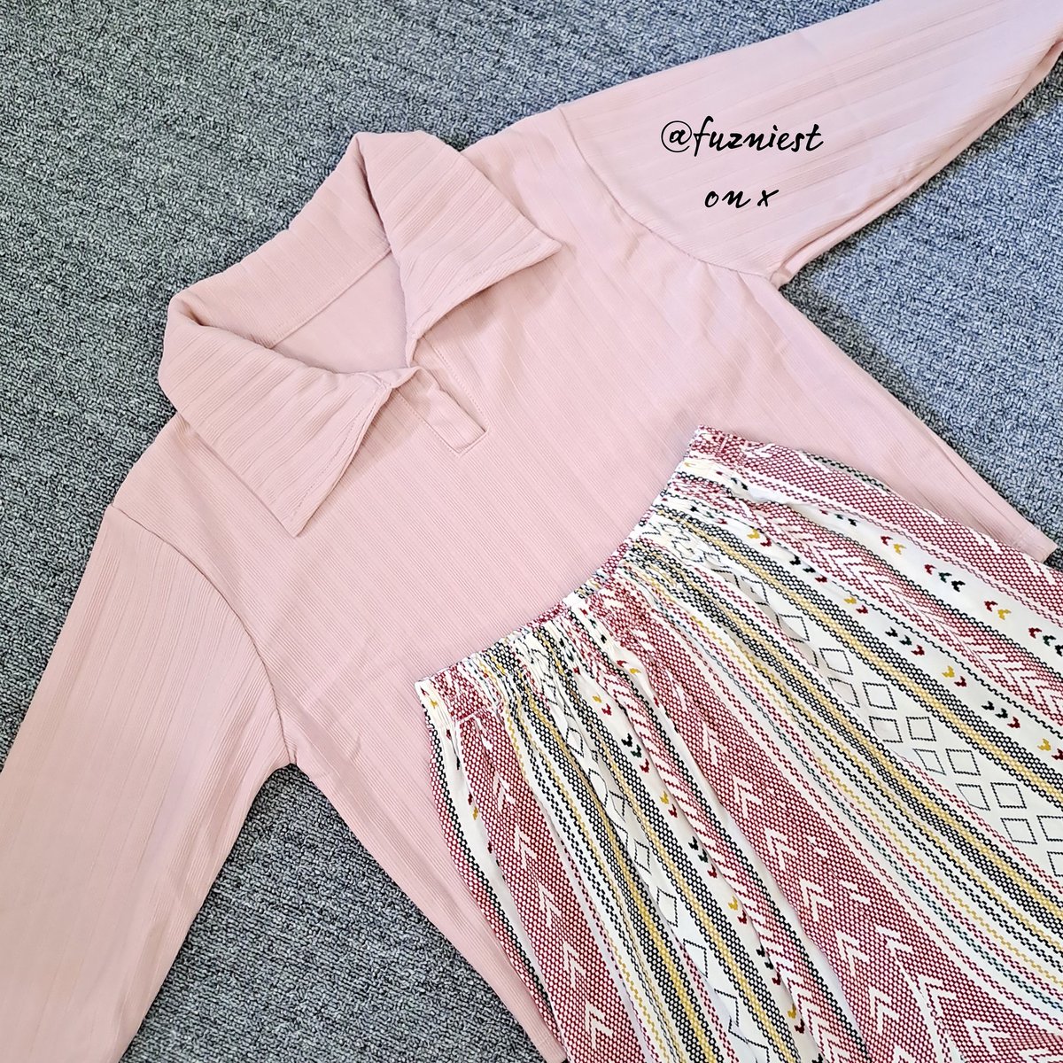 rekomenbangettt's tweet photo. punya one set kaya gini tuh bikin hidup lebih mudah karena ga perlu mikirin mix and match outfit mana harganya under 100k bjir😭 https://t.co/I5ZA6pQDT0