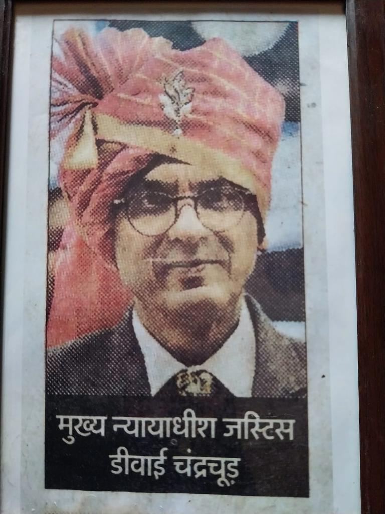 PPathrey's tweet photo. माननीय प्रधान न्यायाधीश जी मेरे पापा का नाम सुनील कुमार है जाति वाल्मीकि  है काम नाली कूड़ा कचरा आदि साफ करना है जिनके प्रतिवादी सुप्रीम कोर्ट व कानून मंत्रालय है क्या आपसे भी बड़ी कोई अदालत है इस देश में हमारे साथ न्याय कीजिए। 🙏🙏 https://t.co/uhjrL6EW7y