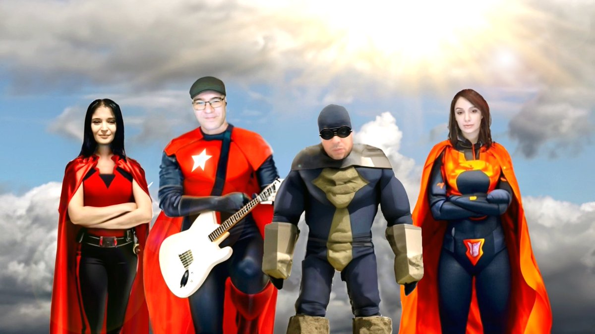 BattleQuizCom's tweet photo. 4 personnes Fantastiques
#Minhamor, @JackLeFouX, #Mihoub et #Adela https://t.co/ddfxqQ8muy