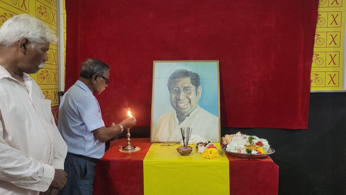 The 24th commemoration event of ‘Maamanithar’ Kumar Ponnambalam was held in Jaffna. Kumar Ponnambalam was shot dead by unknown persons in Colombo on 05.01.2000 when Chandrika Bandaranaike was the President of Sri Lanka.