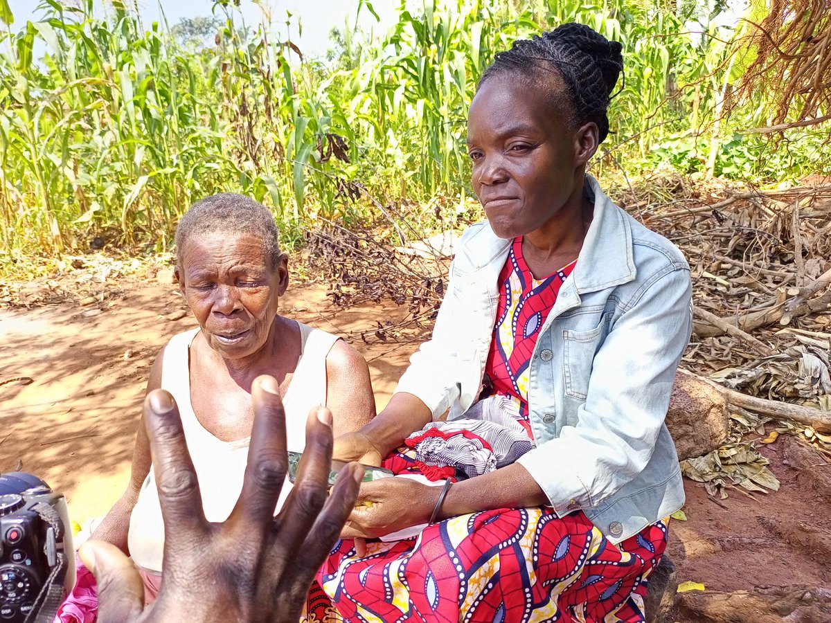 Our team was in Kamuli District identifying issues affecting people living with #HIV and offering solutions In our tour we identified a vulnerable family and here is their story👇 Before fb.watch/peaWaxmdL2/ After facebook.com/SparkTvUganda/… #JASProgramme #NafophanuUpdates