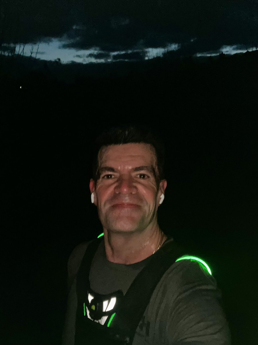 AnthonyIsaacs's tweet photo. Look at that dramatic Norfolk sky! 5k/26:55 so not too bad for Sunday’s run #run #runningchat #exercise #fitness #Norfolk https://t.co/I7OAV2nWoj