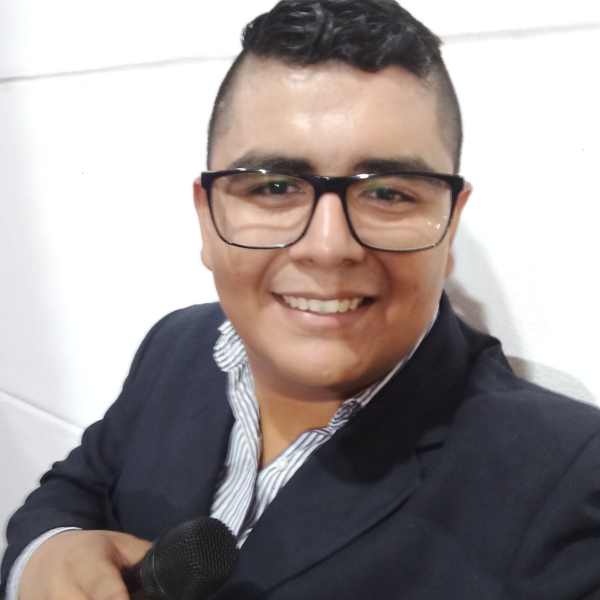 _AlbertoConB's tweet photo. #NuevaFotoDePerfil https://t.co/EGvVmCJr2W