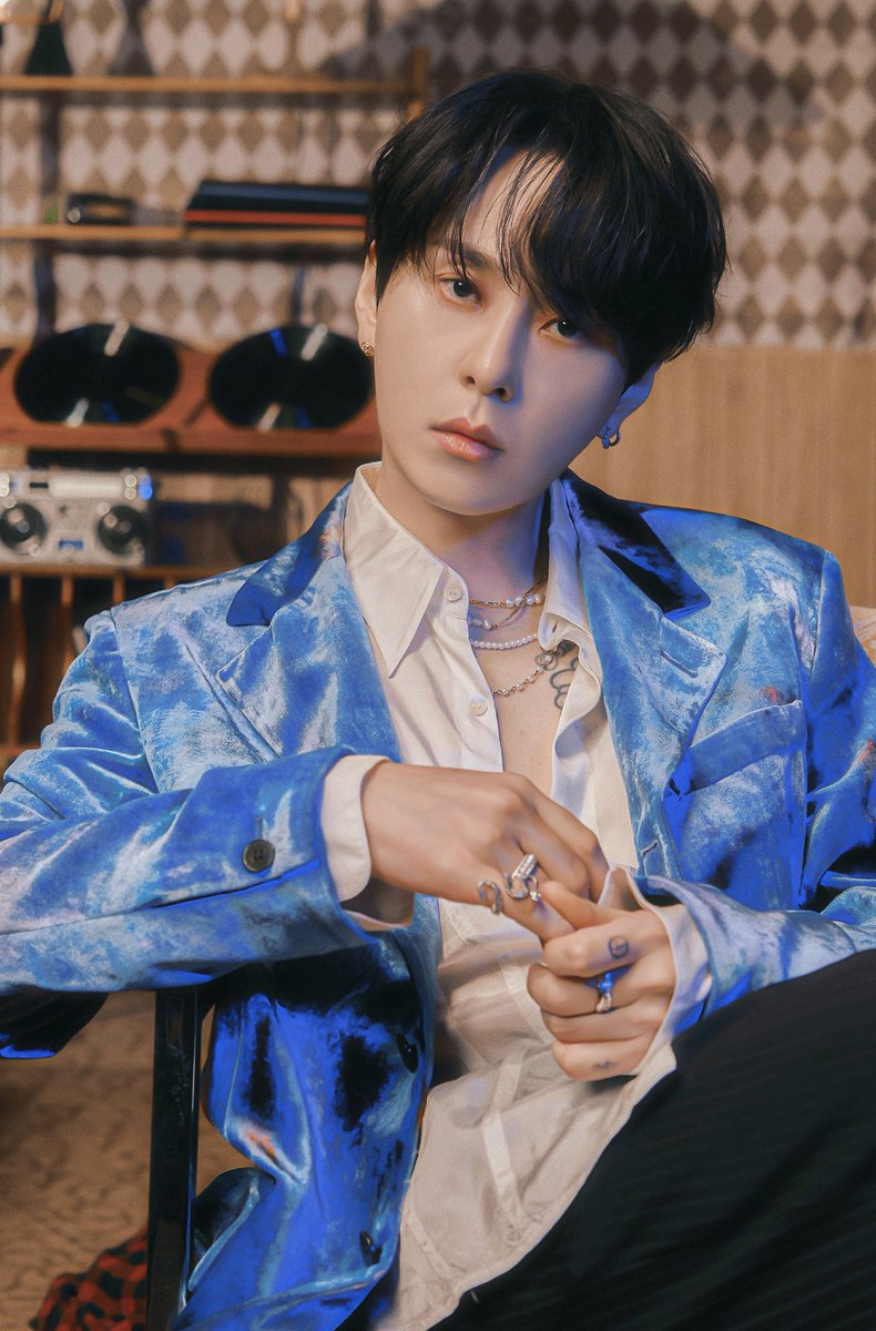delphy1016's tweet photo. Ethereal
#용준형 #YONGJUNHYUNG #BLACK_MADE #Fall_Into_Blue https://t.co/sL9DeiWzps