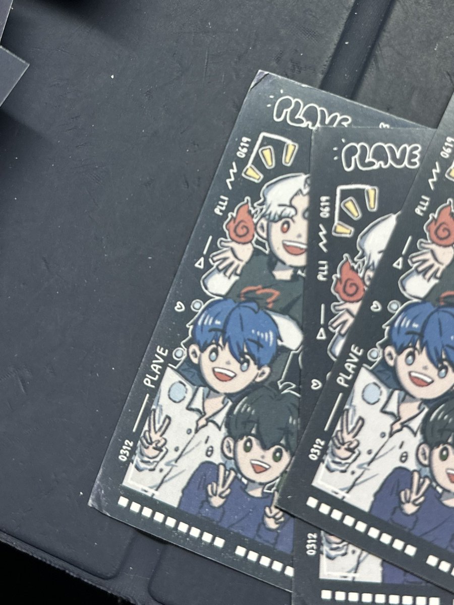 ccplave_iz's tweet photo. ได้ของครบถ้วนค่า
-สตก.รอบทดลอง มีอากาศบางจุด เฉลี่ยประมาณ1-3/100 ส่วนตัวผิวสตกดี สีสวยมากๆๆ
-ฟตก.เหมือนได้มา2สี สีไม่เหมือนกัน(เข้ม-อ่อน) กล่องใส่มาพังทุกมุม ใบที่มุมพังประมาณ10ใบ++ แต่ราคาถูกๆๆ 👍🏻#bubblebrw https://t.co/2idehj1mRX