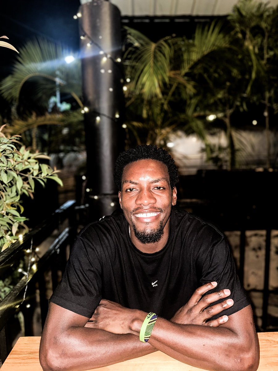 david_neeke's tweet photo. Extremely Grateful! 2024 🤍🙏🏿 https://t.co/fzM9NlufPe