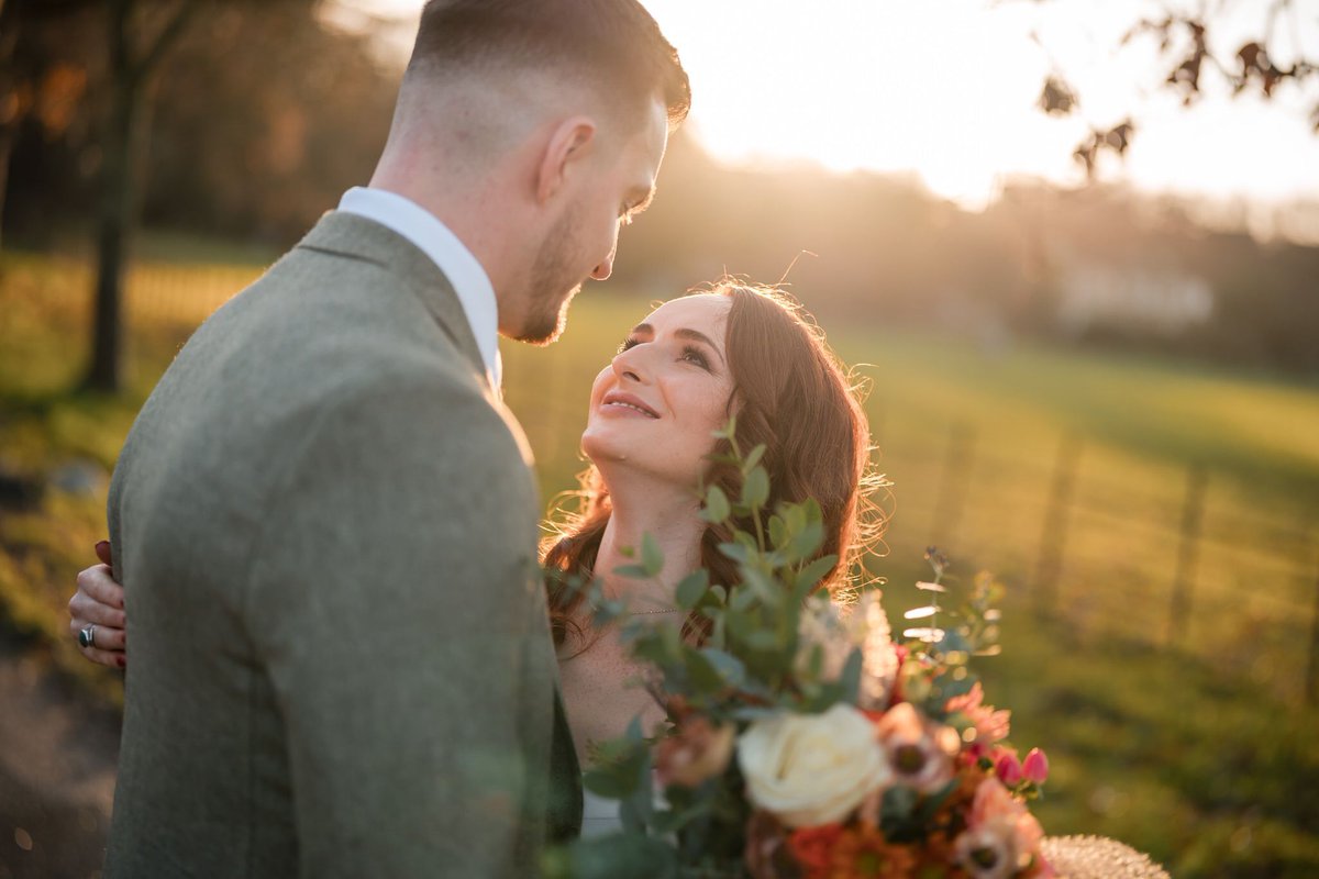 Lydia and Nick had a wonderful day for their wedding a few weeks ago. With the preparations at the Fitz in Cockermouth, followed by their ceremony at the Town Hall and then over to Gilcrux for their evening reception. ❤️