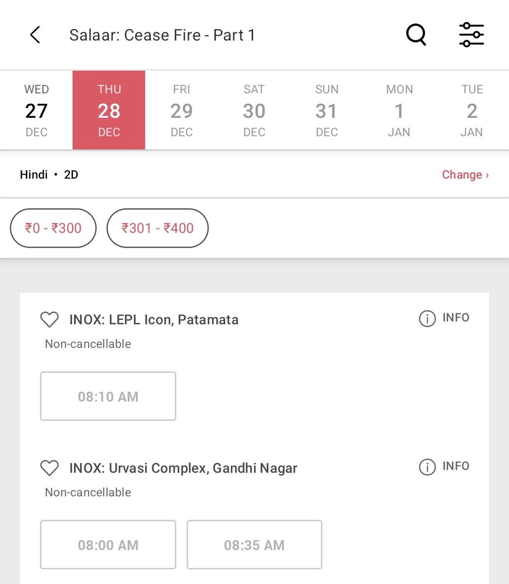 v_is_h_w_a's tweet photo. Vijayawada Telugu version Go Green , Hindi version SoldOut for 2 days 🥵🔥

#Salaar https://t.co/87Cyfvo4iF
