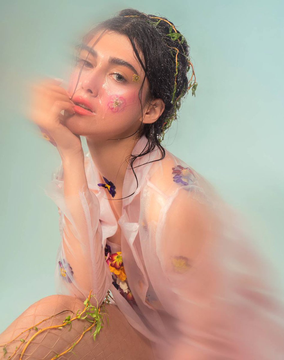 I've been lucky to make seven sales on <a href="/foundation/">Foundation 🌐</a> and have only one artwork available to be officially sold out. I'm excited for this journey and my upcoming drops!

Likes and retweets are much appreciated.
“ Fairy “
Reserve 0.174 ETH
🔗 foundation.app/@Miladsaemi/wo…