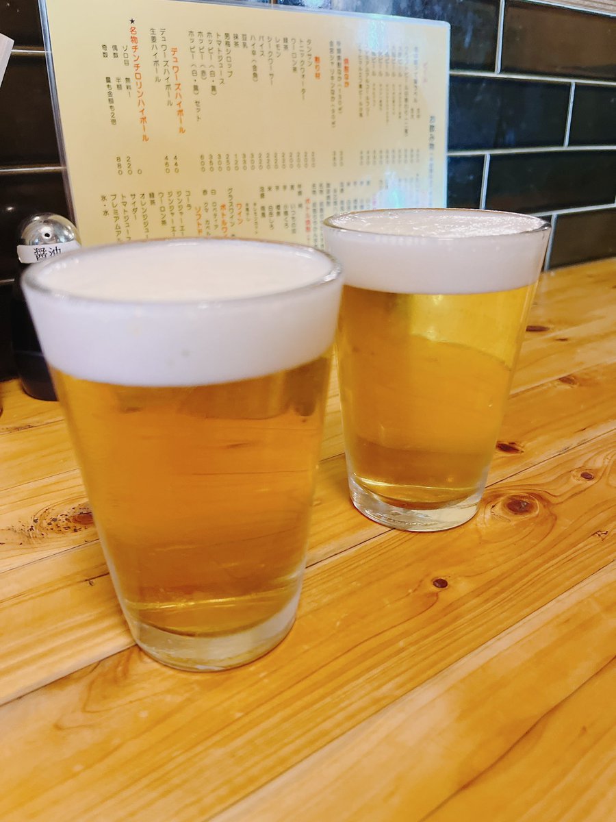 WP19san's tweet photo. 今日4軒目くらい。箕面ビールのIPA。キリッと美味しい。串とおでんが美味しいかった😋 https://t.co/cQw4ljpNGI