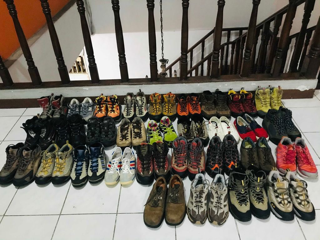 didienAZHAR's tweet photo. Nazar Pemilu 🚨 Kalau Prabowo-Gibran kalah dan AMIN menang satu putaran 🚩 #nazarpemilu 

Saya hadiahkan 10 pasang sepatu outdoor/sepatu gunung ini kepada 10 pemenang GA ini. Fyi: Branded Italy, Amerika, Prancis, dan Korea. #nazarpemilu https://t.co/8MRoVrKvpw