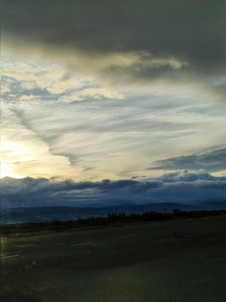 DunsmoreMy's tweet photo. @accesskardash On the way to work 😃 https://t.co/HEjaNqtgxL