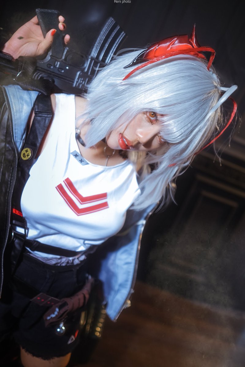 aMeizingworld's tweet photo. "Hey, Whatcha lookin' at?~"

W by @aMeizingworld

#arknightscosplay #W #arknights #明日方舟cos #明日方舟 https://t.co/RH49fkx3uV