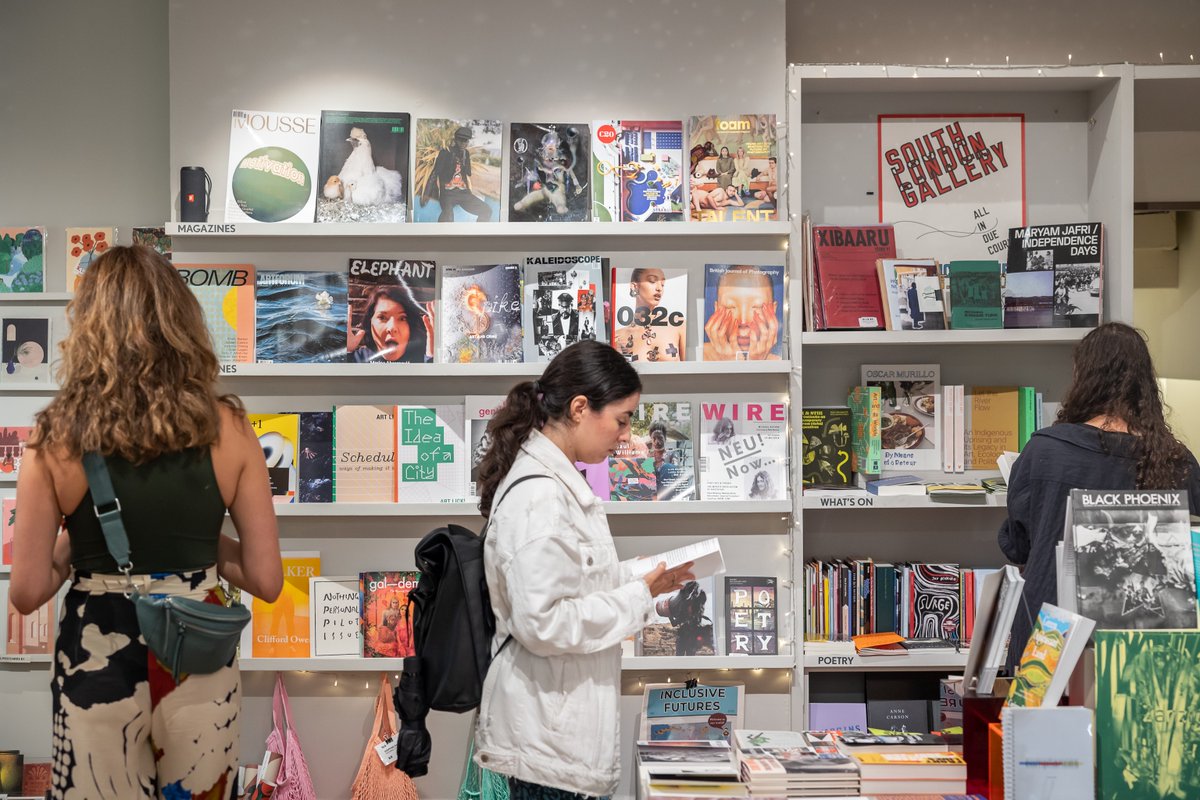 🌦️Looking for somewhere cosy to while away the weekend in? Our galleries, bookshop, gardens, and cafe are open all weekend 11am - 6pm, come and visit us!