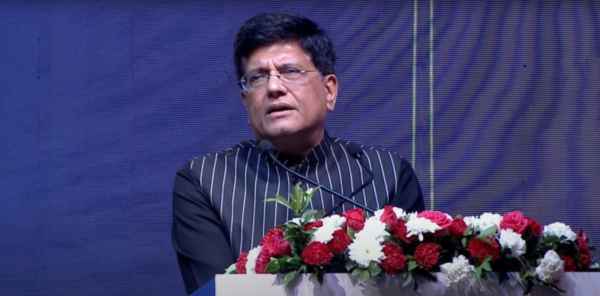 fametamilnadu's tweet image. Tamil Nadu will be a crucial player in making India an intellectual leader by 2047. This will be possible with #EoDB, establishing #sustainable practices and creating an inclusive environment.&quot; 
-Hon&apos;ble Union Minister of Commerce and Industry, Consumer Affairs, Food and Public…