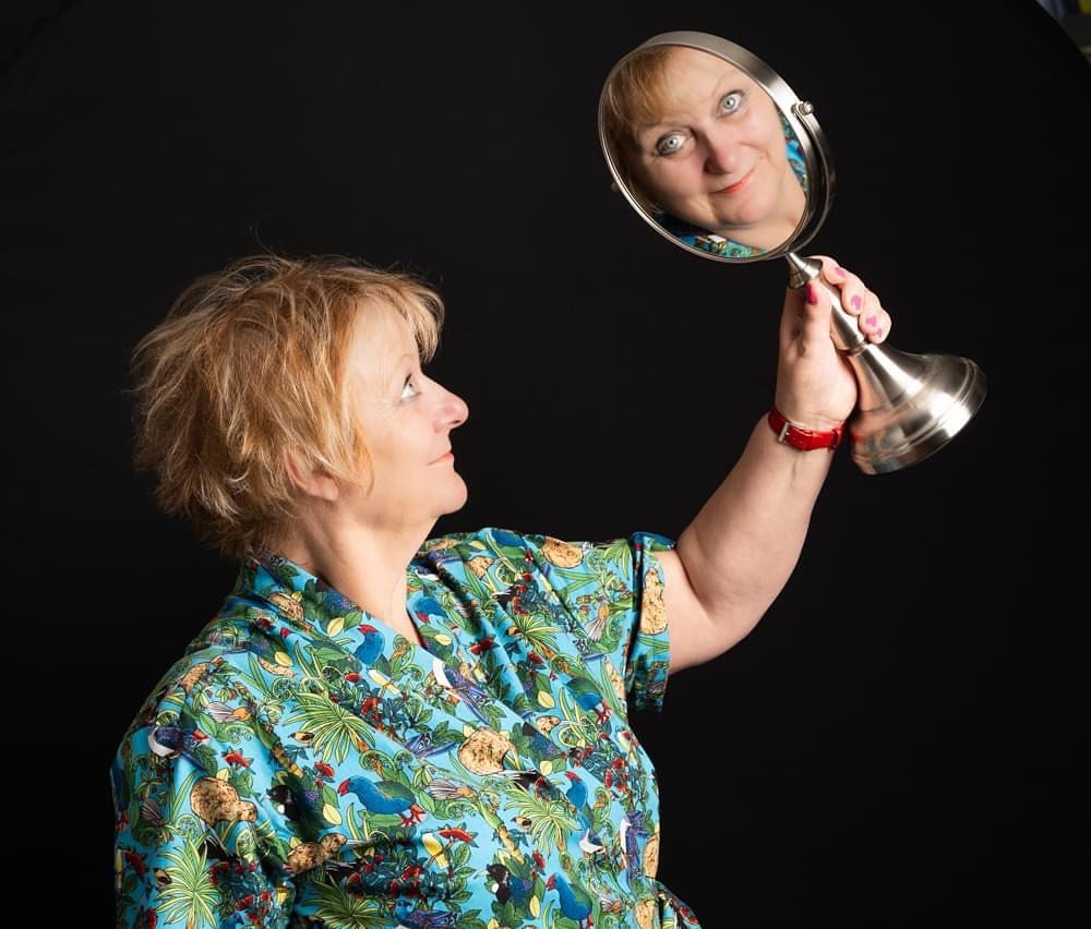 downstairskhead's tweet photo. COMEDY this week  Thu 11/1 Try Out Night with
@erichmcelroy
Saturday 13/1, @charmianhughes  hosts
@tomtoalcomedy
@michelleshaughn
@tobyadamscomedy
@SabanKaz
Hope to see you there.
Cheaper in advance.  Book soon as shows sell out 
(Note 9th Jan Sold Out) https://t.co/psJhxYeJO7 https://t.co/jDmXas90Wj