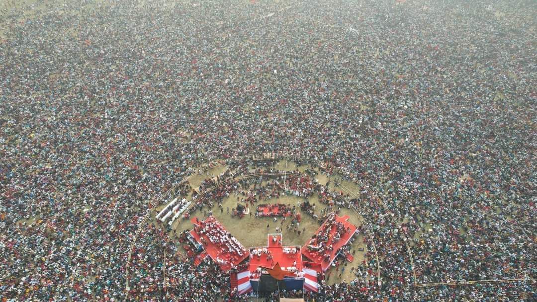 KausikRay13's tweet photo. ব্রিগেড ভরাতে দম লাগে
#InsaafBrigadeDYFI 
#ইনসাফ_যাত্রা https://t.co/QG7ezH6Hk8