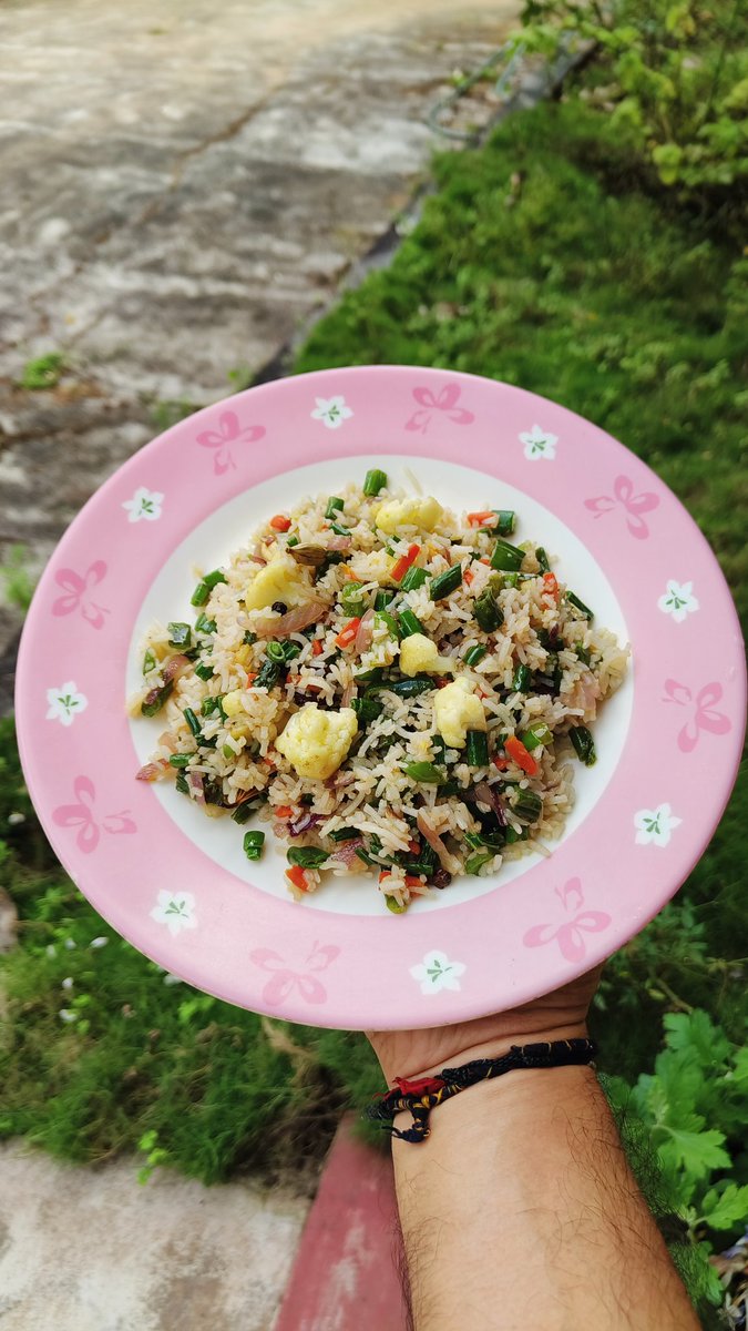 Today's menu Veg Fried Rice ❤️❤️
#RajsKitchen 
#Foodie 
#sundayvibes