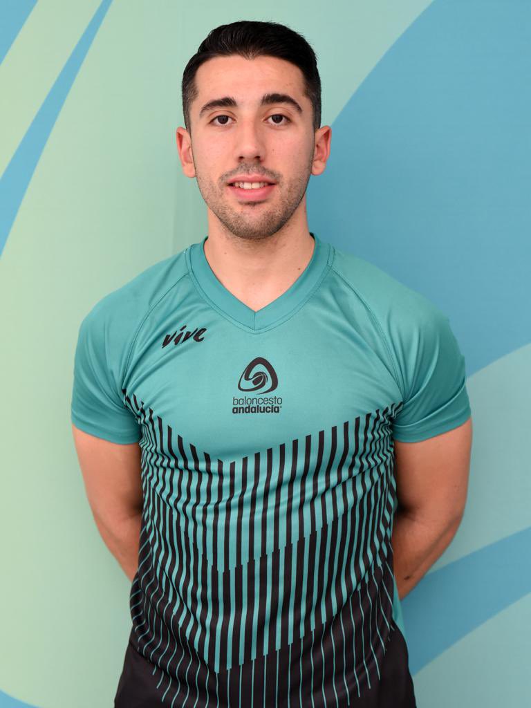 🤩 ¿CÓMOOOO?

🙅🏻‍♂️ Nuestro Álvaro García pita a partir de las 12:00h la GRAN FINAL del #KDTINF2024 en categoría Infantil Masculina.

📍 Polideportivo Andrés Estrada
⚔️ Comunidad de Madrid 🆚 Cataluña

#SomosElSur