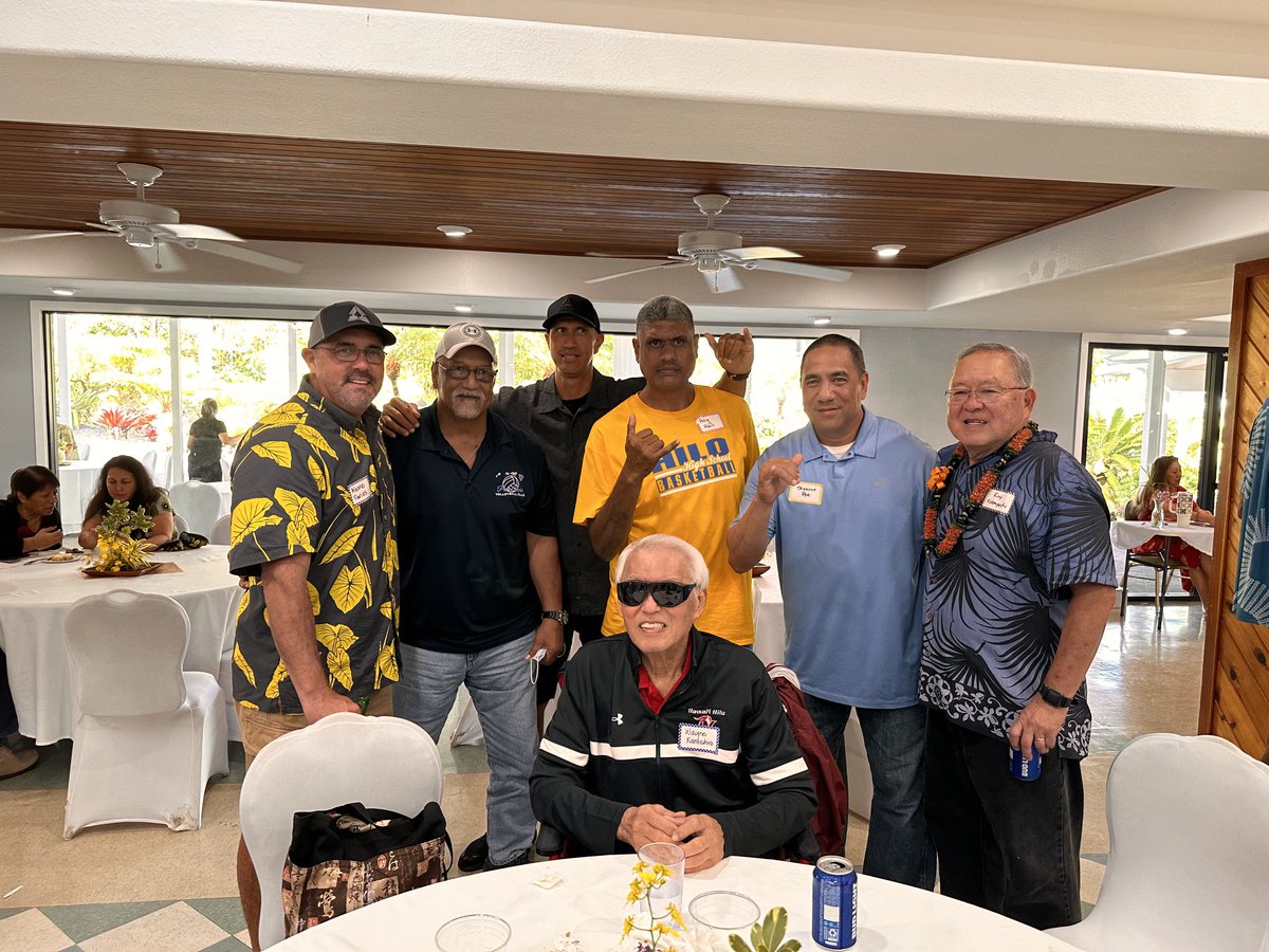 Not sure how to caption this. Let me just say influence!!! Love to coach Al and Larry.  And of course coach Wayne and Roy.