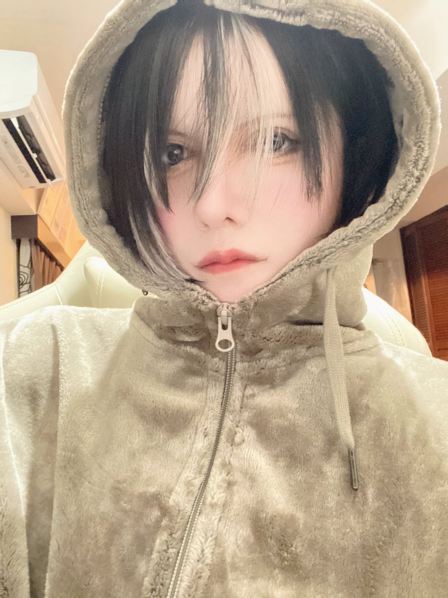 eternakote's tweet photo. パネル撮りに行きたかったけどまさかの4月まで空いてない😭 https://t.co/h6uTjGIzEP