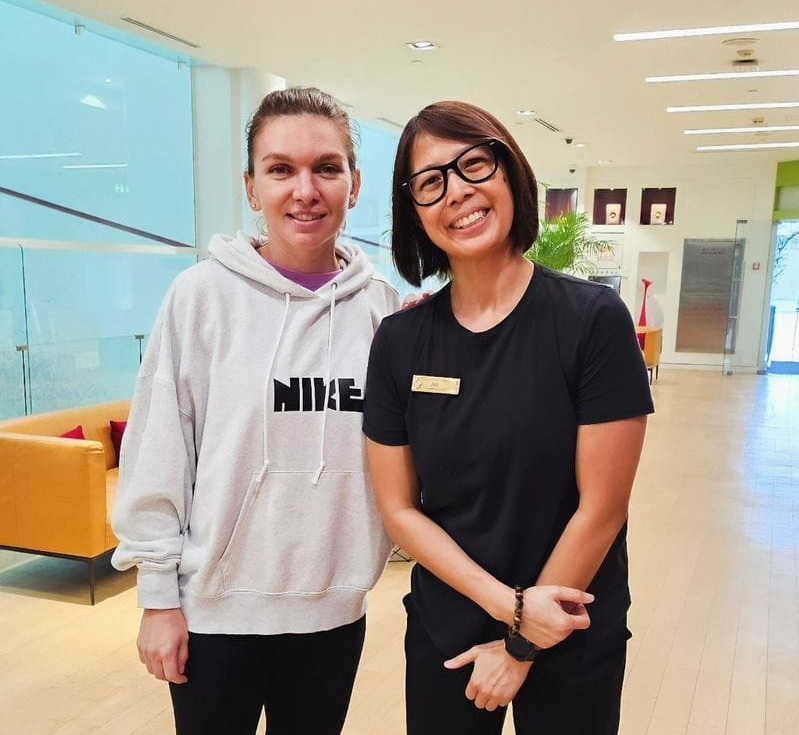 ZiarulAmprenta's tweet image. Cine se ocupă în Dubai de pregătirea fizică a Simonei Halep

Mai multe detalii puteți găsi pe ziarulamprenta.ro

#Dubai #JezManso #pregătirefizică #SimonaHalep #TAS

ziarulamprenta.ro/sport/cine-se-…