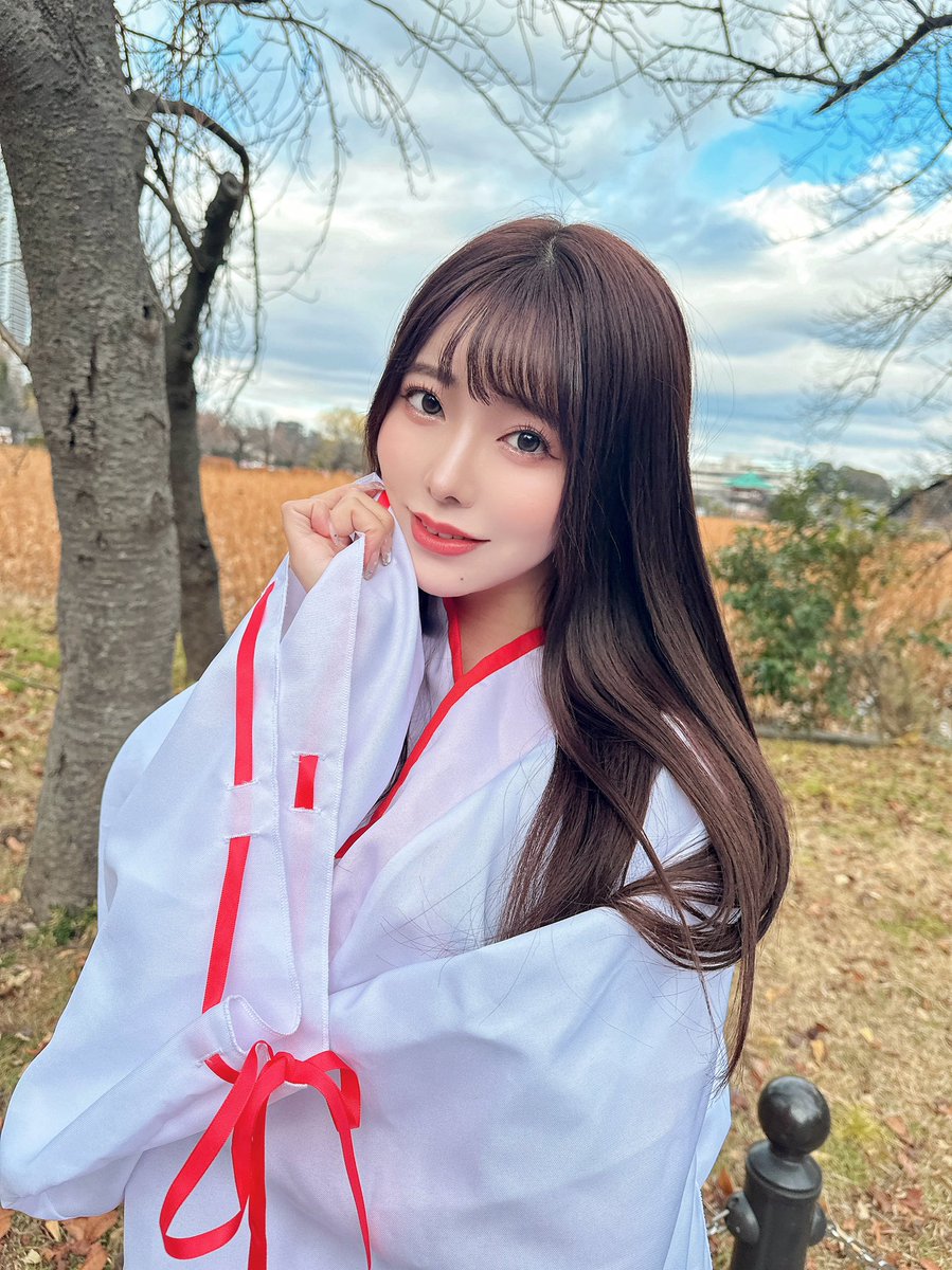 rincent_karin's tweet photo. 愛を届ける巫女です⛩ https://t.co/UPweJ9YbT2