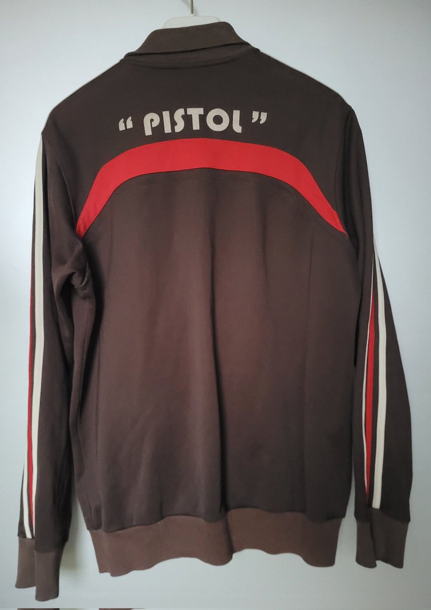Adidas tracktops 🧥///🥼 tweet media