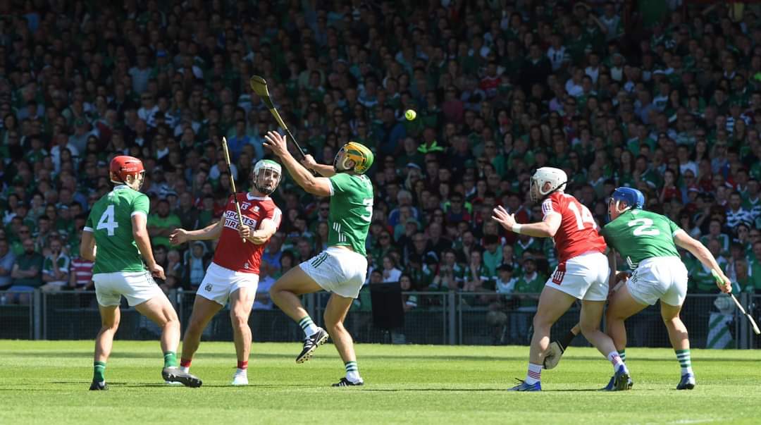 🚨 MATCHDAY 🚨
🔴⚪️ Cork v Limerick
🏆 Munster Senior Hurling League Group A Round 1
🕒 2pm
📌 Mallow
🎫 Tickets available to buy at universe.com/users/munster-…
📺 Live stream only available to buy at clubber.ie
Up the Rebels! Corcaigh Abú!
#cork #corcaigh #munster #GAA