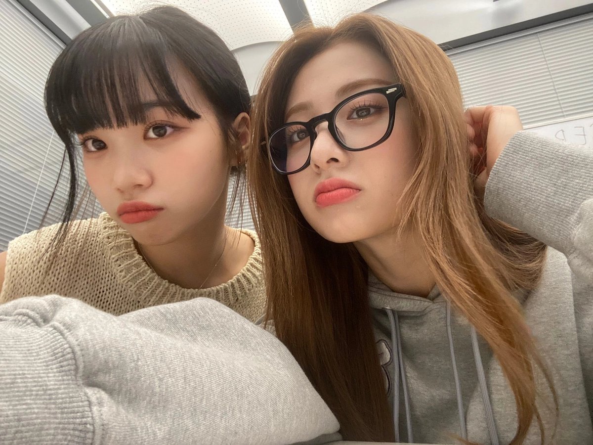 Más que claro que corrimos solo para ver a <a href="/lunatixxworld/">#𝕤irǝn𝕤の𝚔c𖦹𝐧 ⏜ ꮺ𓈒࣪ 🧜‍♀️ 𝙻una𝖙ixx</a> y quedarnos en este #𝚖𝕠𝕠n𐙚᭄𝕝ov𝕖̈r𝚜 dándole una #𝚠el𝕔ⱺׁ︩︪m𝕖𓈒ིུ𝟚O𝟚4 en la #𝕤irǝn𝕤の𝚔c𖦹𝐧. ¡Son nuestras favoritas!

𝙿retty ☆ 𝕝ucifēr !