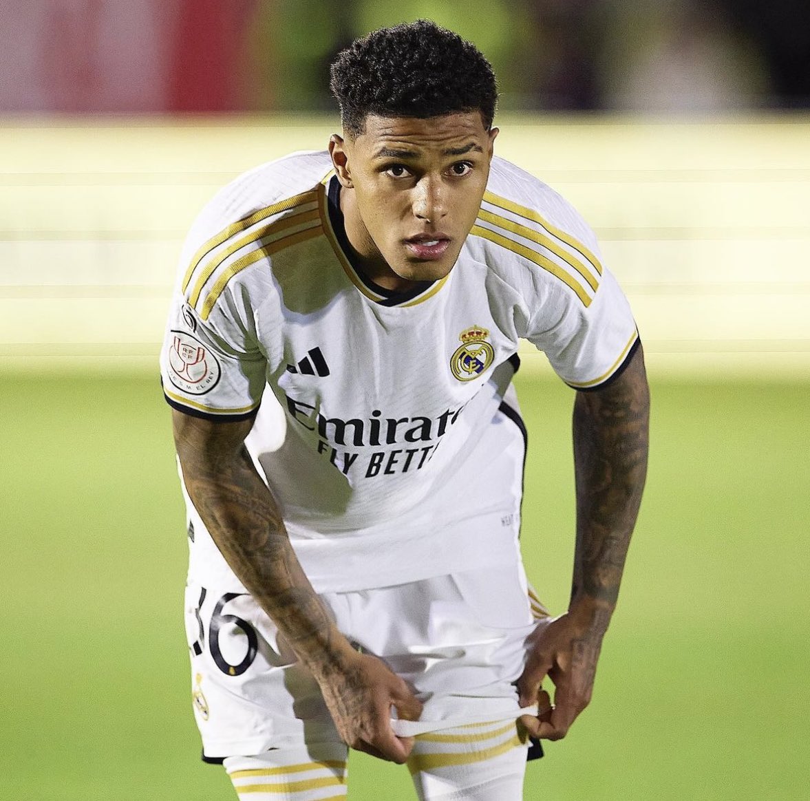 23-24レアル・マドリード ベリンガム5番 シャツ XL 3rd adidas レアルマドリード 23/24 ユニフォーム ホーム 半袖 レプリカ #5