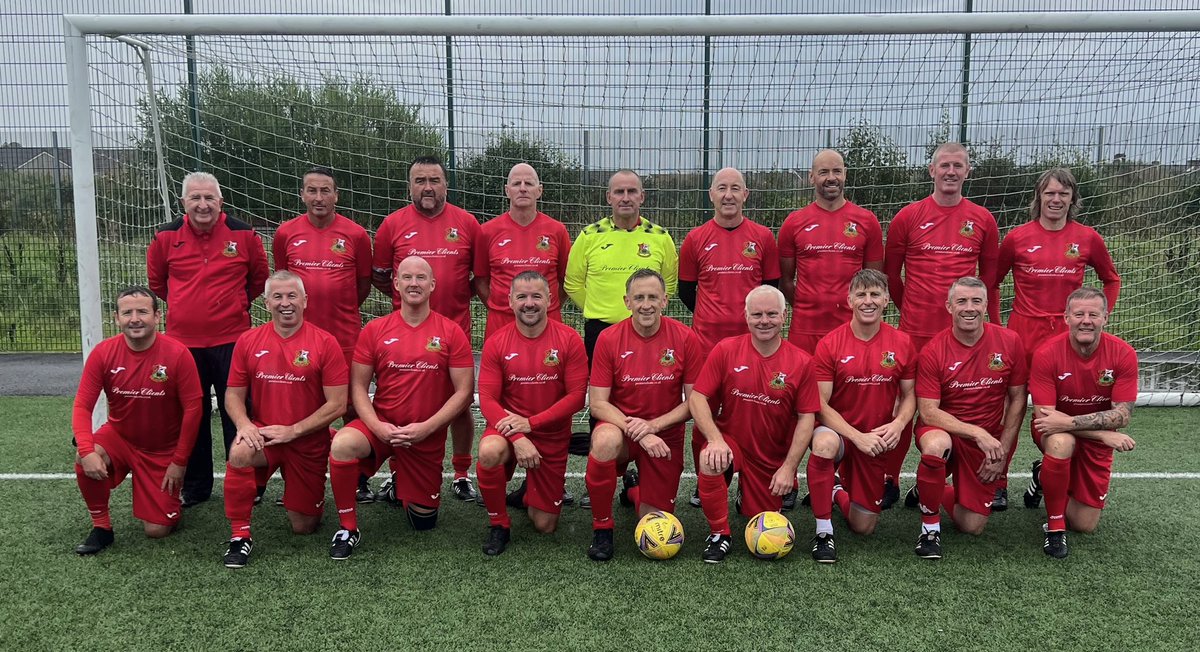 LlanelliV's tweet photo. We are very much looking forward to starting 2024 with 2 tough away games for our 40s (Llantwit Fardre @ 2pm) &amp; 50s (Penybont @ 11am) today. With both our 40s &amp; 50s challenging for league titles, it’s important we get the year off to a winning start &amp; maintain our challenge.⚽️❤️ https://t.co/W4ZKZGUOqQ