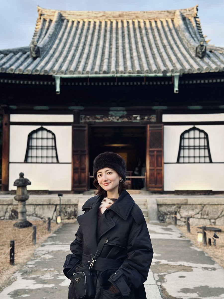 _ElliRose's tweet photo. お正月は京都で過ごし初詣へ⛩

DJの腕が上辰🐉するよう、新しい一年の幸せを祈願してきました。稲荷大社のおみくじはなんと大吉⭕️

2024年は良い年になる予感しかしない！モデル、DJ、Otonëと今年もマイペースに楽しく活動していきたいと思います。本年度も宜しくお願いします🌹 https://t.co/HdjFWqQUoL