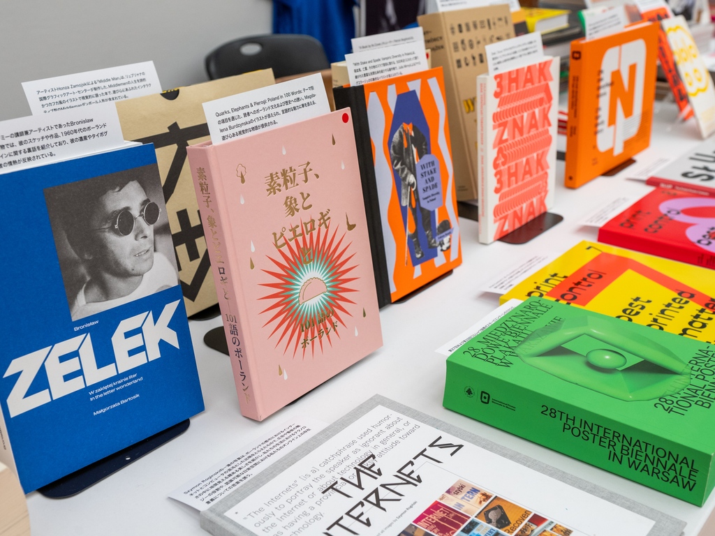 PGDPlatform's tweet photo. → 23-26.11.2023 Tokyo

→ Polish design, architecture, and art albums were showcased at the Tokyo Art Book Fair, 23-26 November 2023.

→ Photo by Bartosz Górka

#tokyoartbookfair⁠
#polishgraphicdesign　⁠
#instytutpolskitokyo⁠
#polishartbooks⁠
#printcontrol https://t.co/hm1ZISYsvc