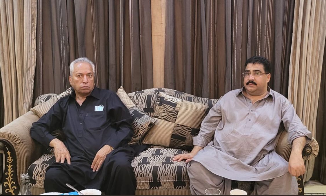 marwat_samina's tweet photo. پاکستان پیپلز پارٹی کے سینئر رہنما و سابق رکن صوبائی اسمبلی ثمینہ شکیل بلوچ نے مکران کے نامور بزرگ سیاسی و سماجی شخصیت، سابق صوبائی وزیر بابائے گوادر میرعبدالغفور کلمتی کے ناگہانی وفات پر گہرے دکھ اور افسوس کا اظہار کیا ہے۔ انہوں نے اپنے تعزیتی بیان https://t.co/ZxUQpklW0U